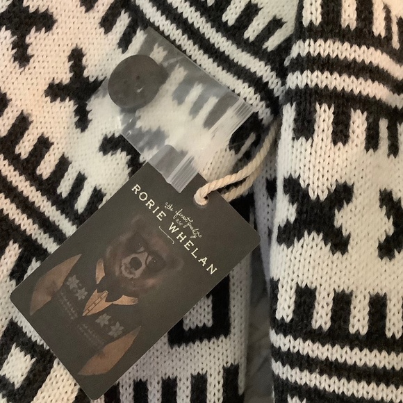 Rorie Whelan Cardigan XL NWT - Picture 3 of 5